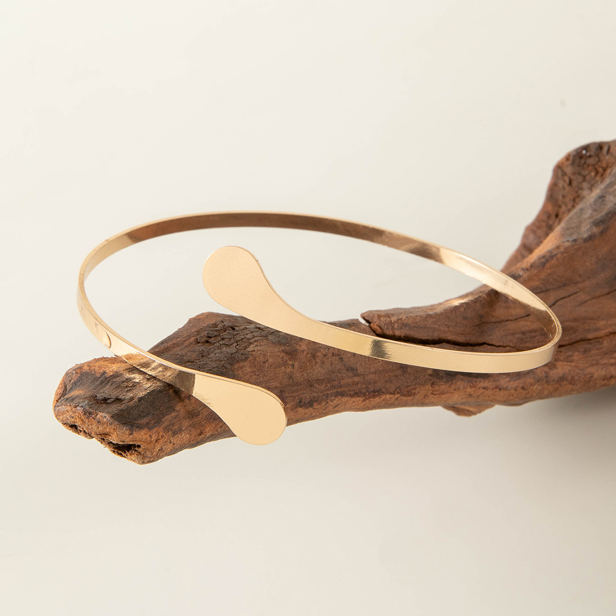 亚马逊跨境个性冷淡风海星手臂镯线条计感蝴蝶环形开口臂镯女详情44