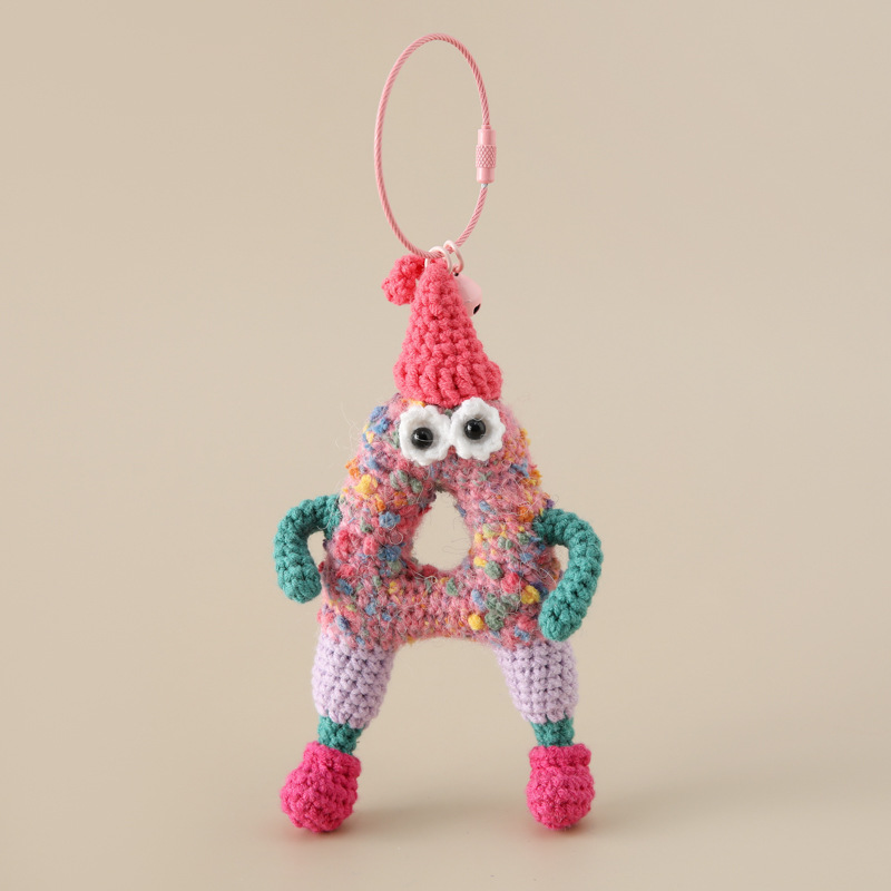 课堂知识创意学生英文字母毛线钥匙扣26个字母挂件手混线包包挂饰详情2