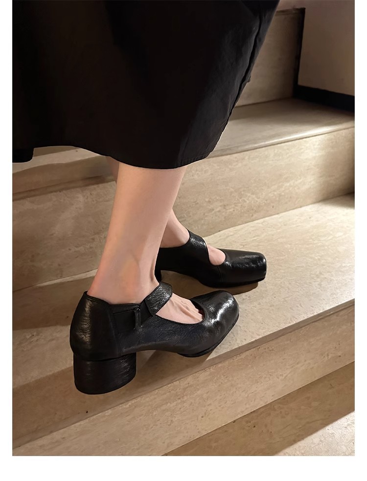 葡萄妈同款鞋复古做旧风质感马皮暗黑风方头粗跟单鞋女夏季详情20