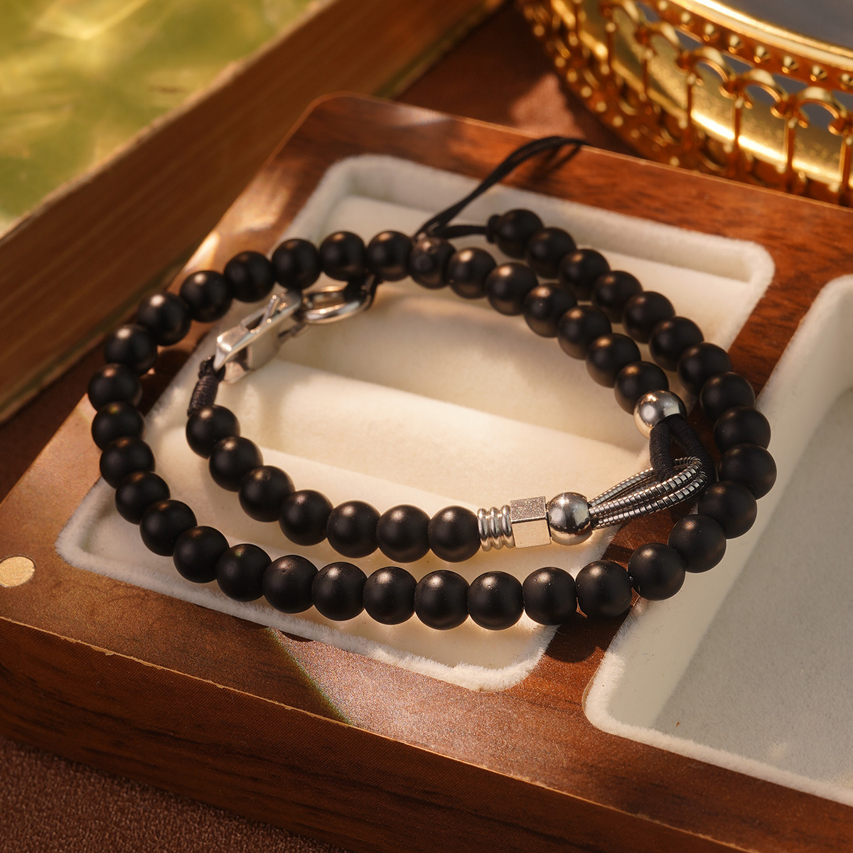 Ethnic style, unique tassel and beaded bracelet, elegant and niche design, retro hand-woven, wealth-attracting artistic jewelry pic 22