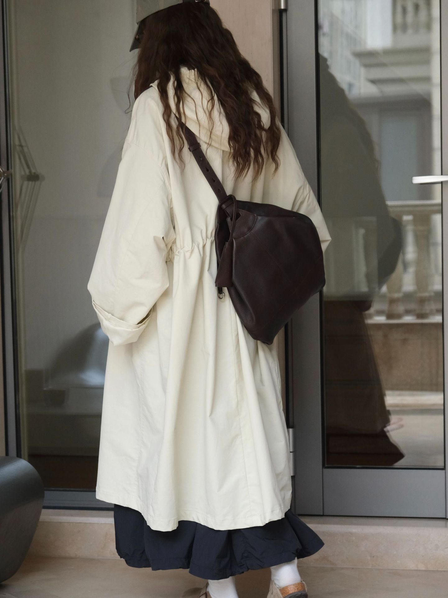 The new autumn Japanese-style outdoor street casual hooded silhouette windbreaker is a slimming and windproof long coat for women pic 33