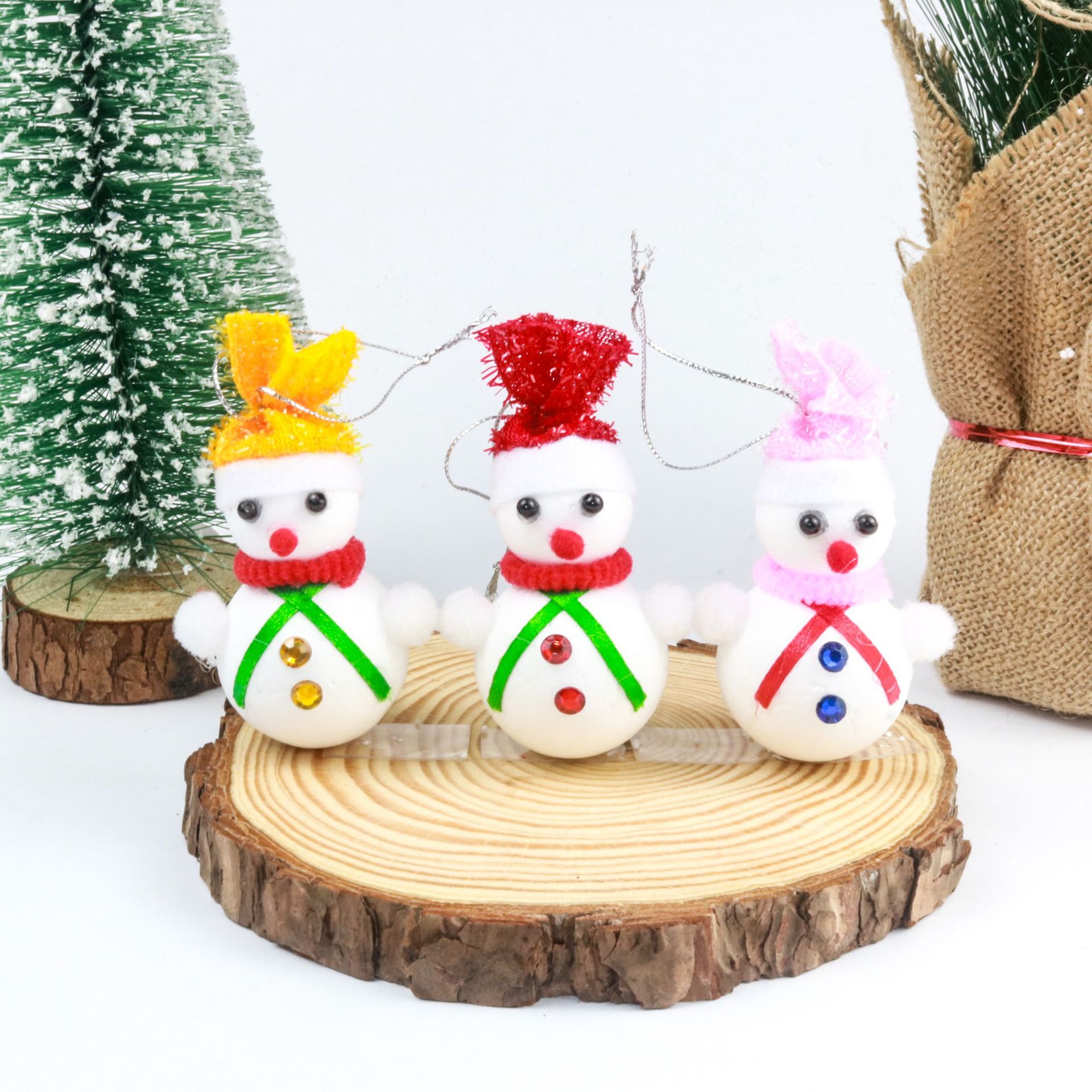 3 sets of 5x7cm Christmas foam snowmen, three-dimensional scene decorations, shopping malls, bars, festival pendants, Christmas decorations pic 6