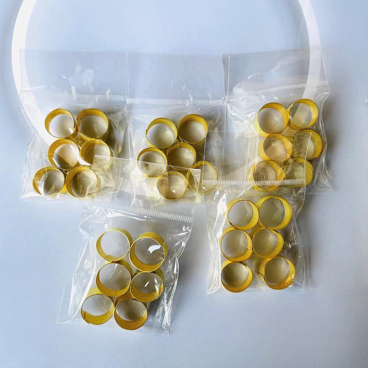 【 Zone 1-6 】6 pieces of thimble, 20 yuan per pack, 2000 yuan per box. Adjustable ring thimble, round finger cots, household handcrafted gold thimble hoops, sewing tools, 1 yuan supply pic 2