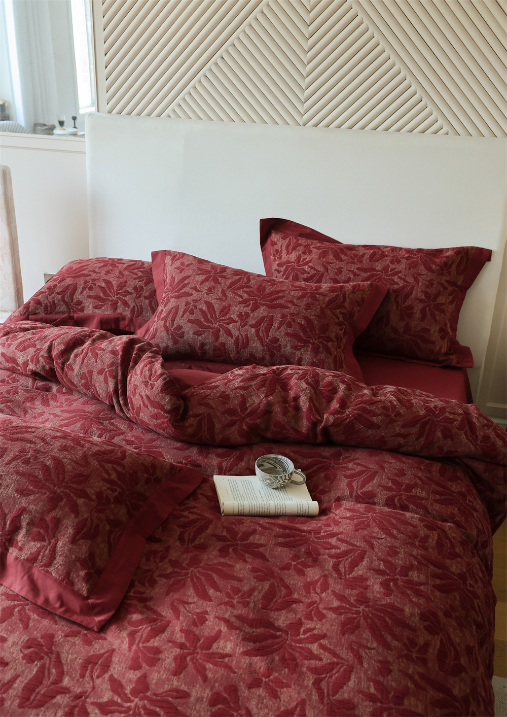 Class A retro jacquard all-cotton wedding four-piece set, a red pure cotton high-end wedding room bedding pic 10