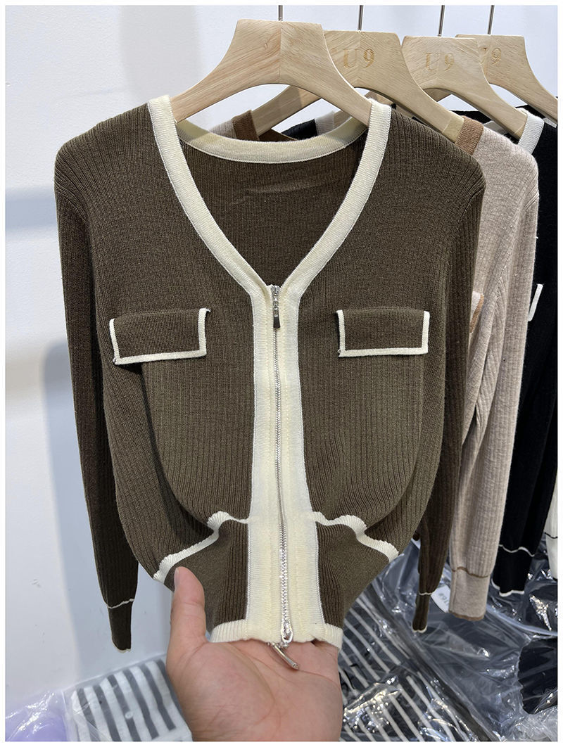 A 200-pound large-sized chanel-style knitted cardigan for early autumn, a V-neck double zipper loose, waist-cinching and slimming base layer for women pic 21