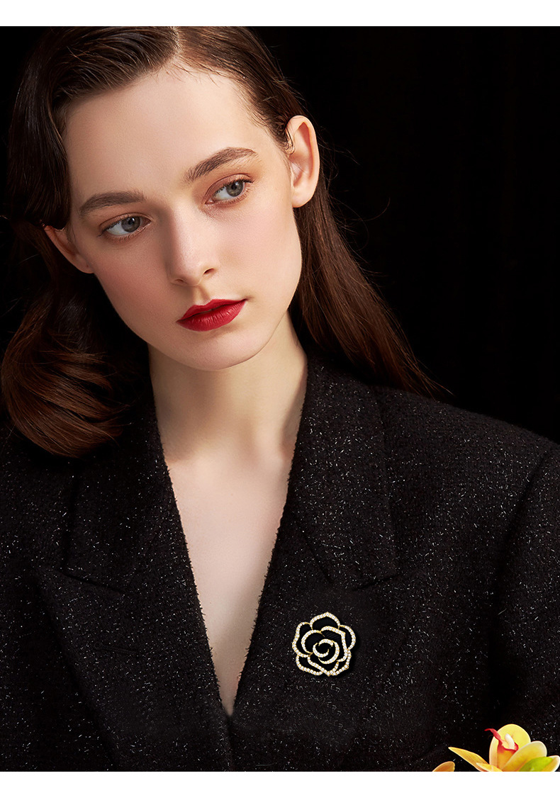 新款轻奢山茶花胸针高档女设计感小众气质复古胸花小香风别针配饰详情4