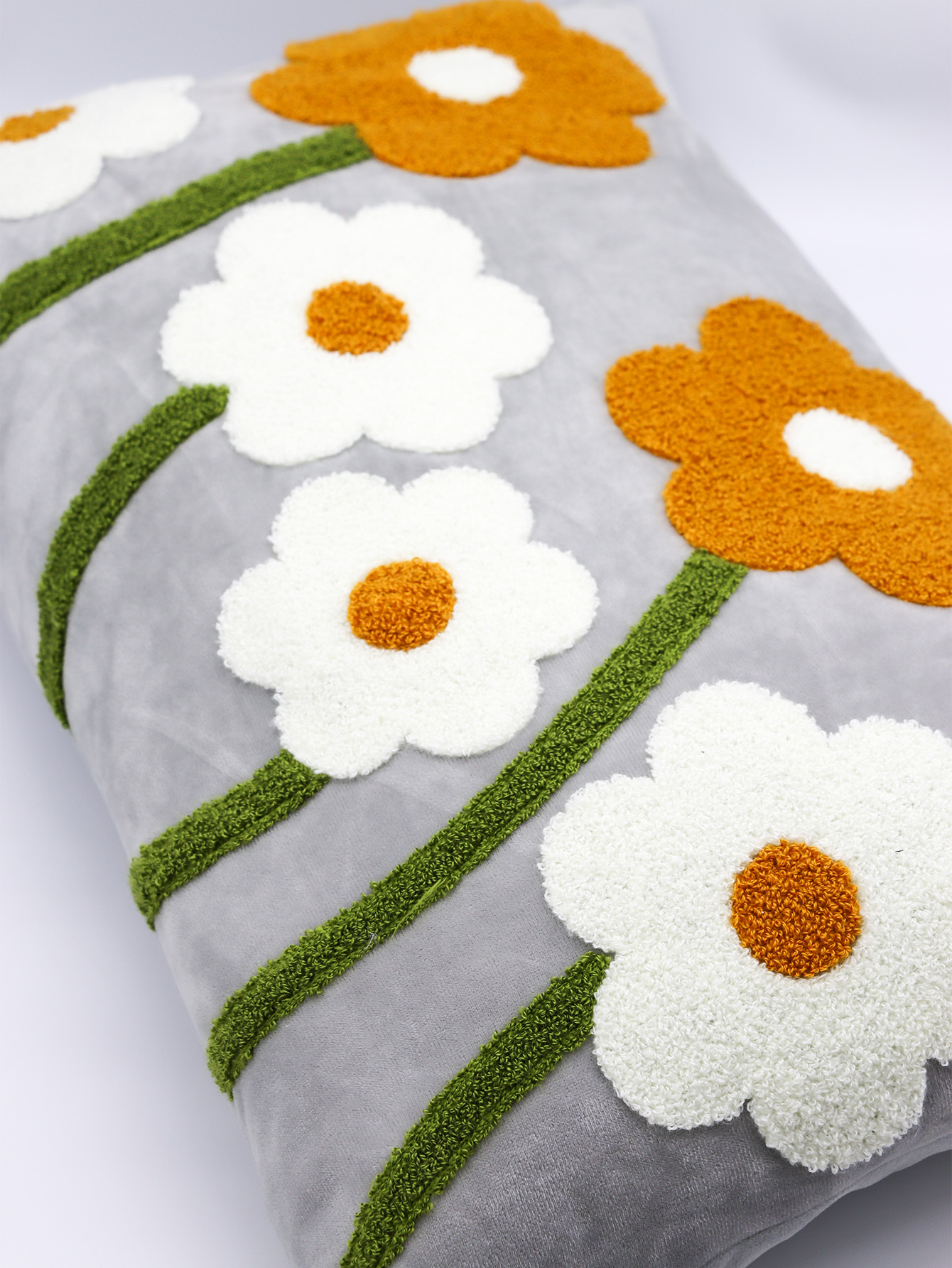 New and fresh three-dimensional embroidered flower pillowcase, bay window living room sofa cushion and pillow cover pic 5