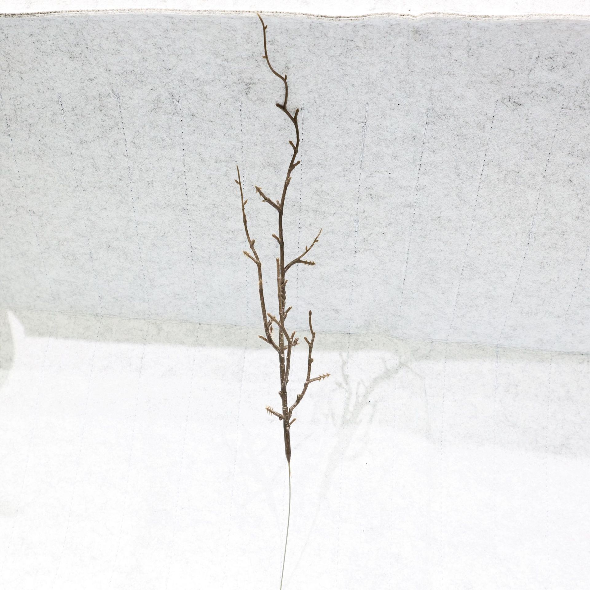 仿真柿子石榴枝花枝杆塑料铁丝多功能客厅插花装饰拍摄摆件办公文化园艺仿真树叶详情14