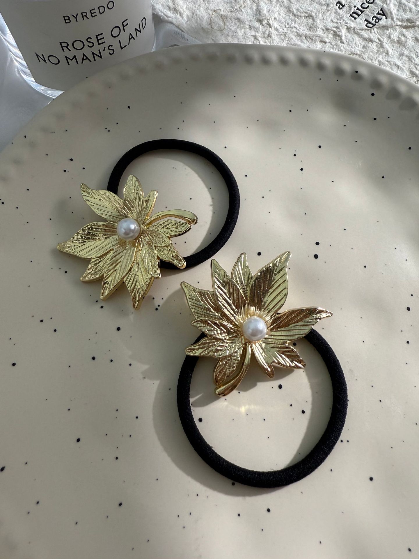 韩国小众个性奶油金复古头饰女枫叶气质百搭时尚发绳简约盘发发绳详情3