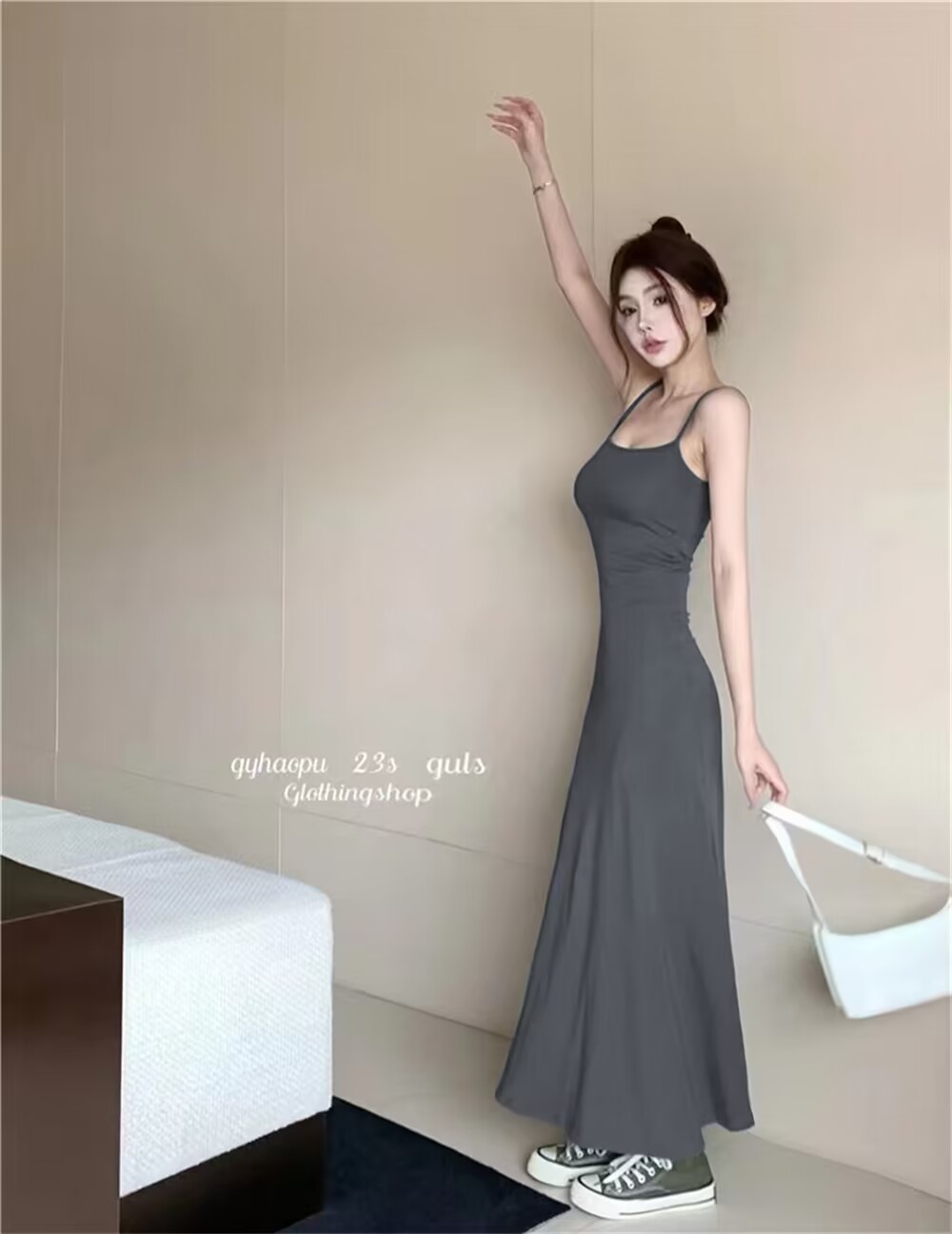 2025夏季辣妹弹力吊带连衣裙子女无袖露肩收腰显瘦一字肩打底长裙详情14