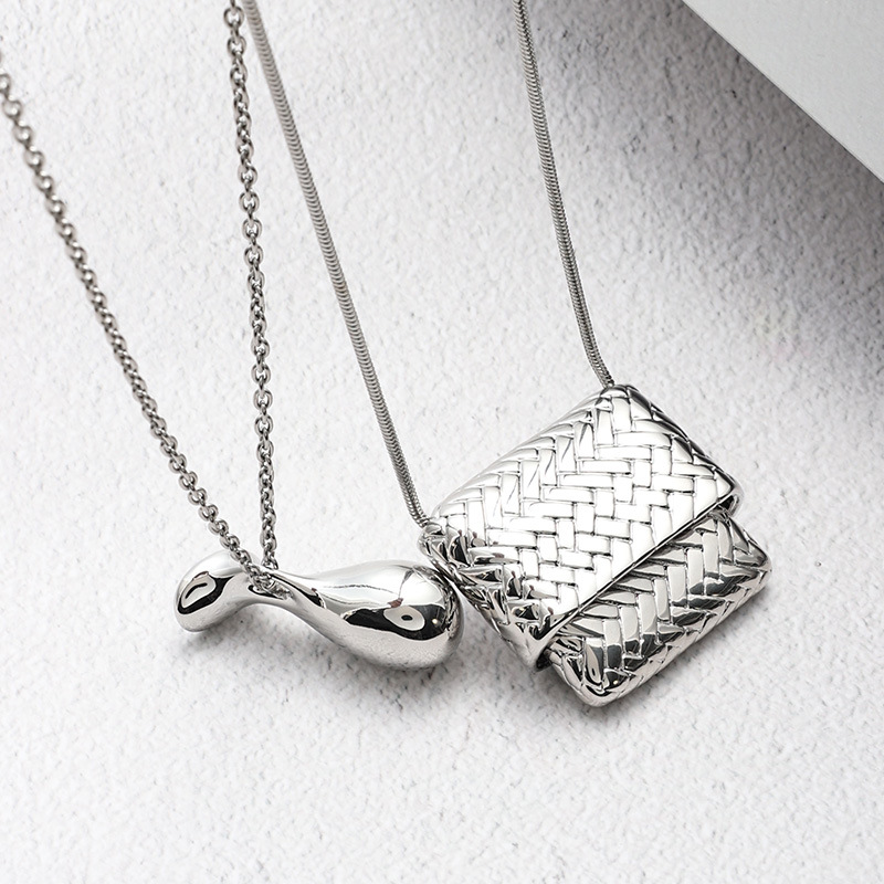 重工韩国编织包包花瓶吊坠长款项链复古轻奢简约设计高级感毛衣链详情5