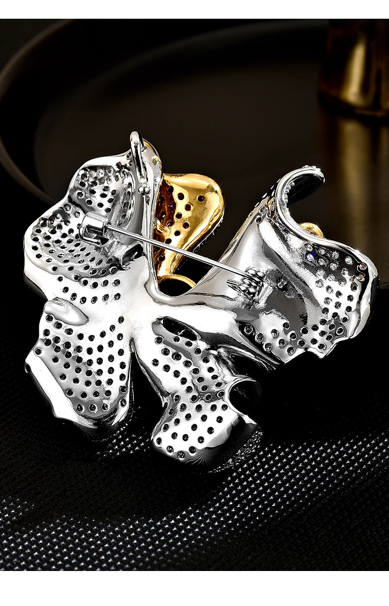 法式复古三色红刚玉浪漫重工蝴蝶胸针高端大气胸针女爆款配饰批发详情17