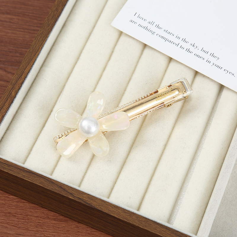 精致花朵鸭嘴夹字夹后脑勺侧边刘海碎发卡简约百搭侧边碎头饰批发详情9