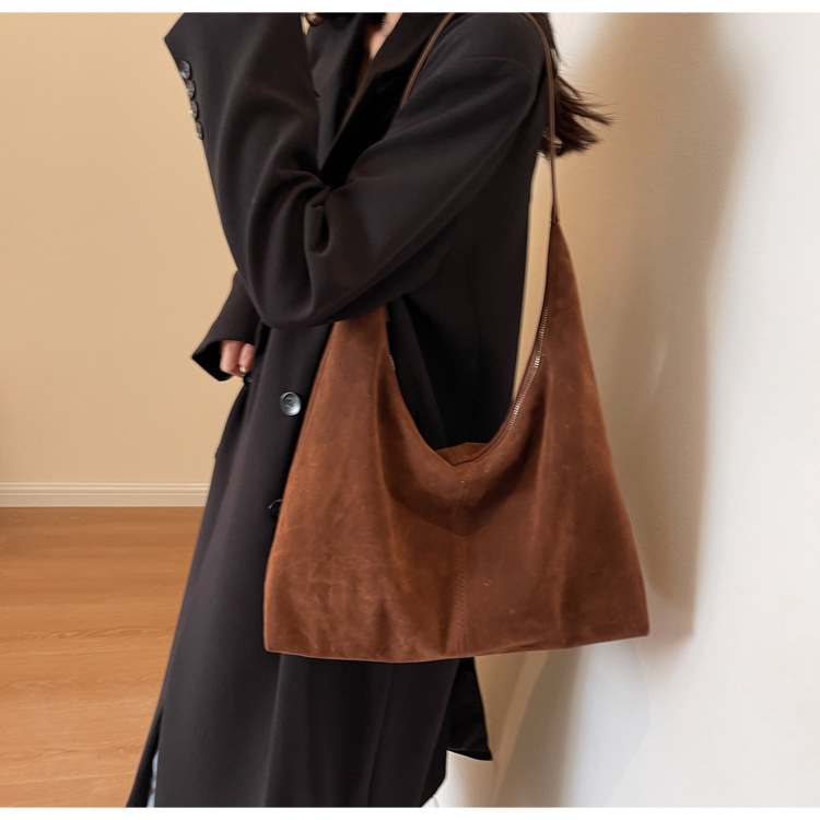 Retro matte tote bag, autumn and winter bag, commuter underarm bag, large-capacity single-shoulder tote bag, simple single-shoulder bag for women pic 32