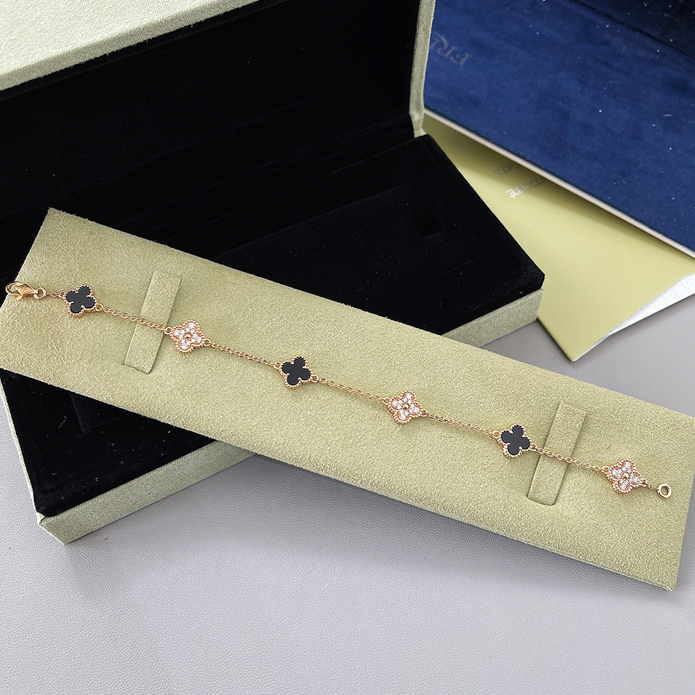 v金高版本厚镀18k金迷你五花六花四叶草手链不掉色高级感红玛瑙详情52