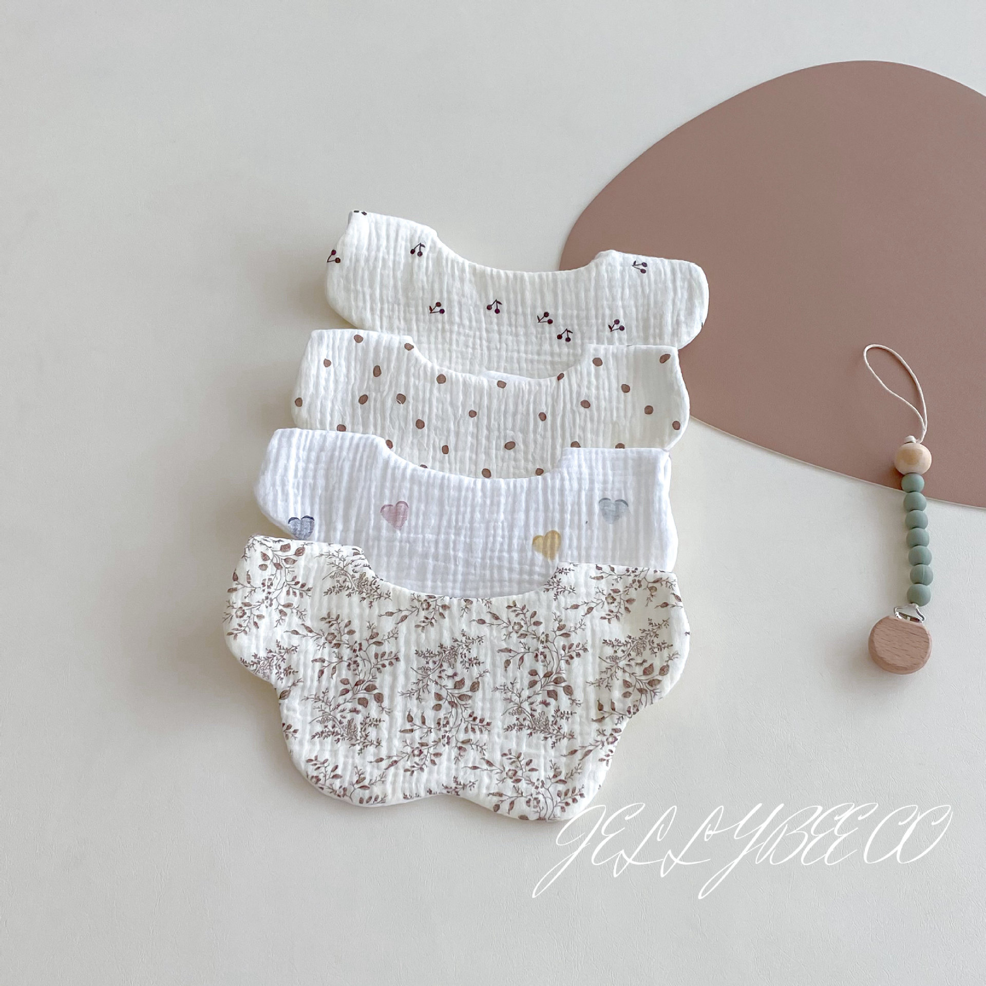 花瓣宝宝围嘴新生婴儿口水巾A类纯棉纱四季吸水围脖跨境详情13