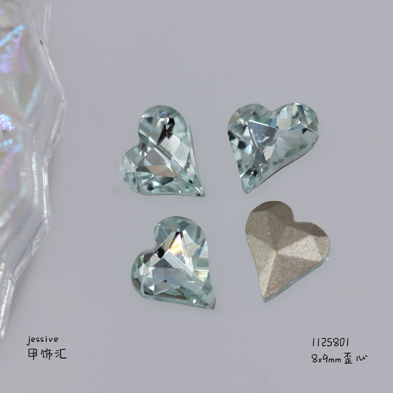 新款饰品K9淡粉蓝多切面尖底钻异形水晶歪心华子同款指甲饰品批发详情6