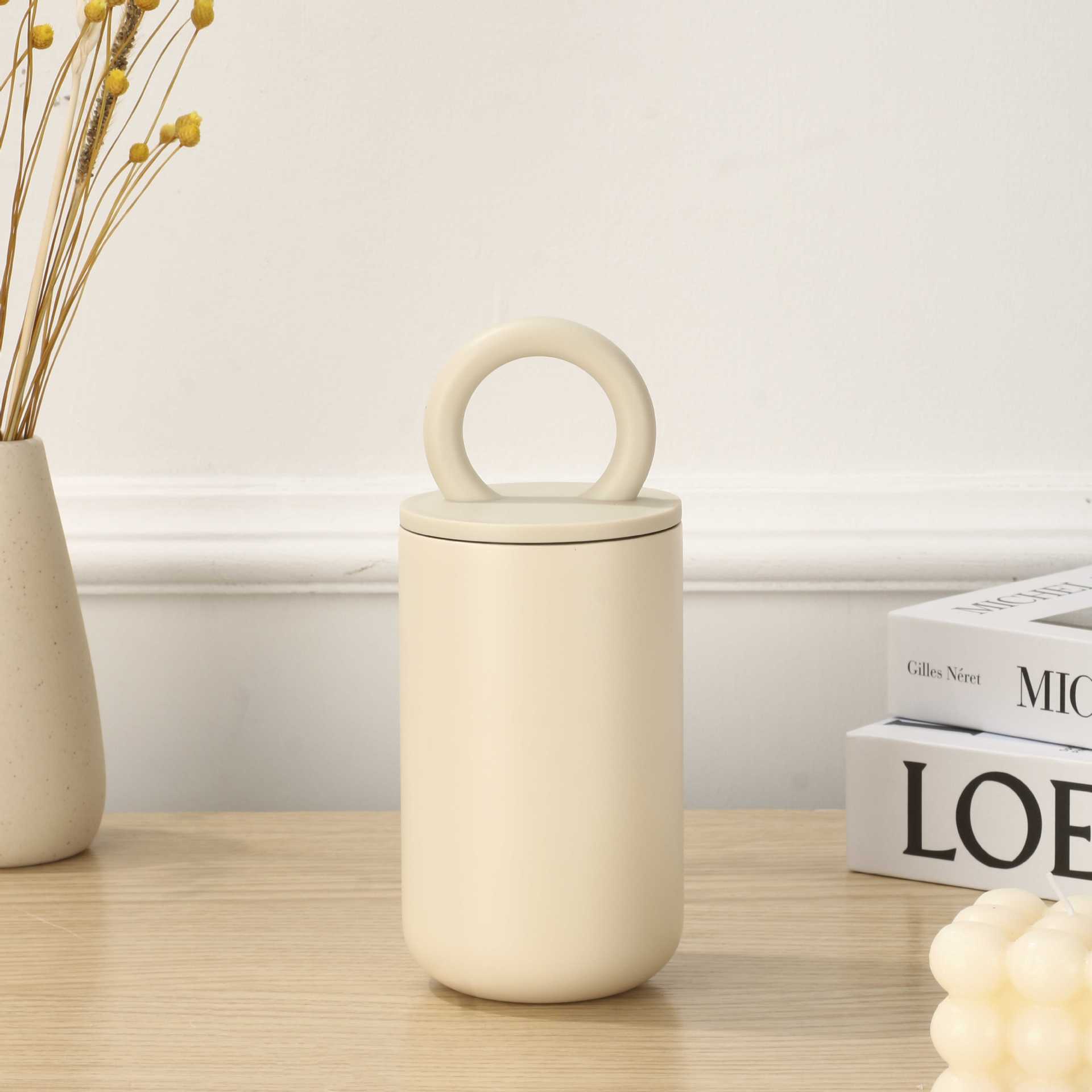 新款魔童闹海304不锈钢咖啡杯女生小香风斜挎保温杯高颜值随行杯详情2