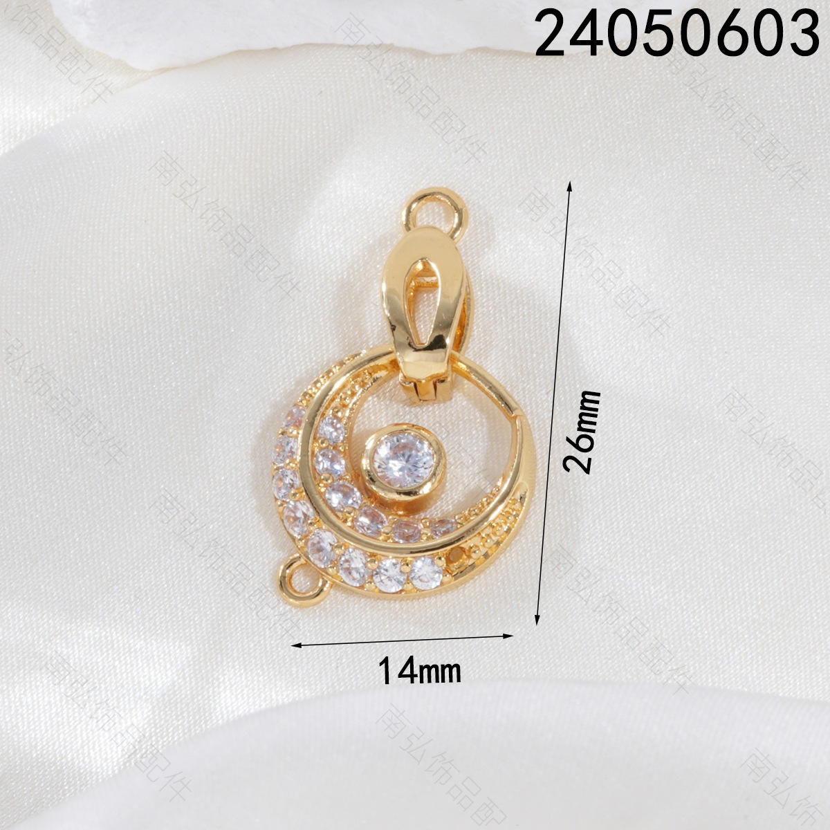 Copper-plated 18k gold color-preserving micro-inlaid zirconium crescent-shaped pendant, connecting buckle, bracelet, necklace clasp, DIY jewelry accessories pic 4