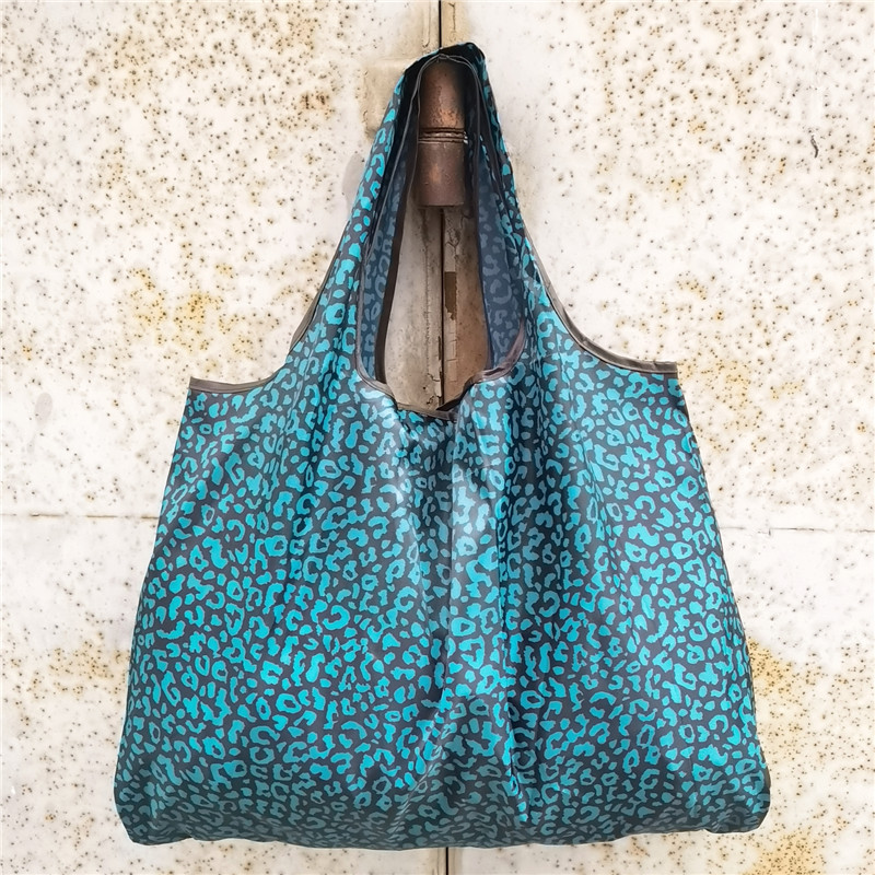 超大号卡通日本折叠环保购物袋防水尼龙买菜包收纳包米奇头手提袋详情10