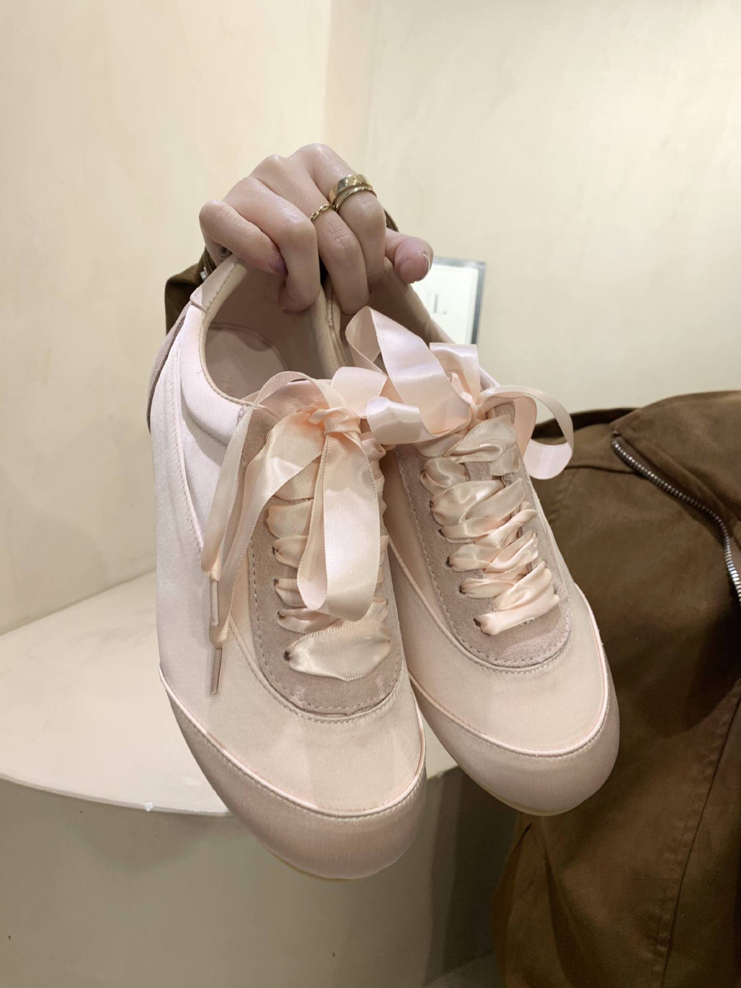 Ballet Satin German Training Shoes for Women 2026 Spring and Autumn New Style, niche design flat fashion casual shoes, pink shoes pic 3
