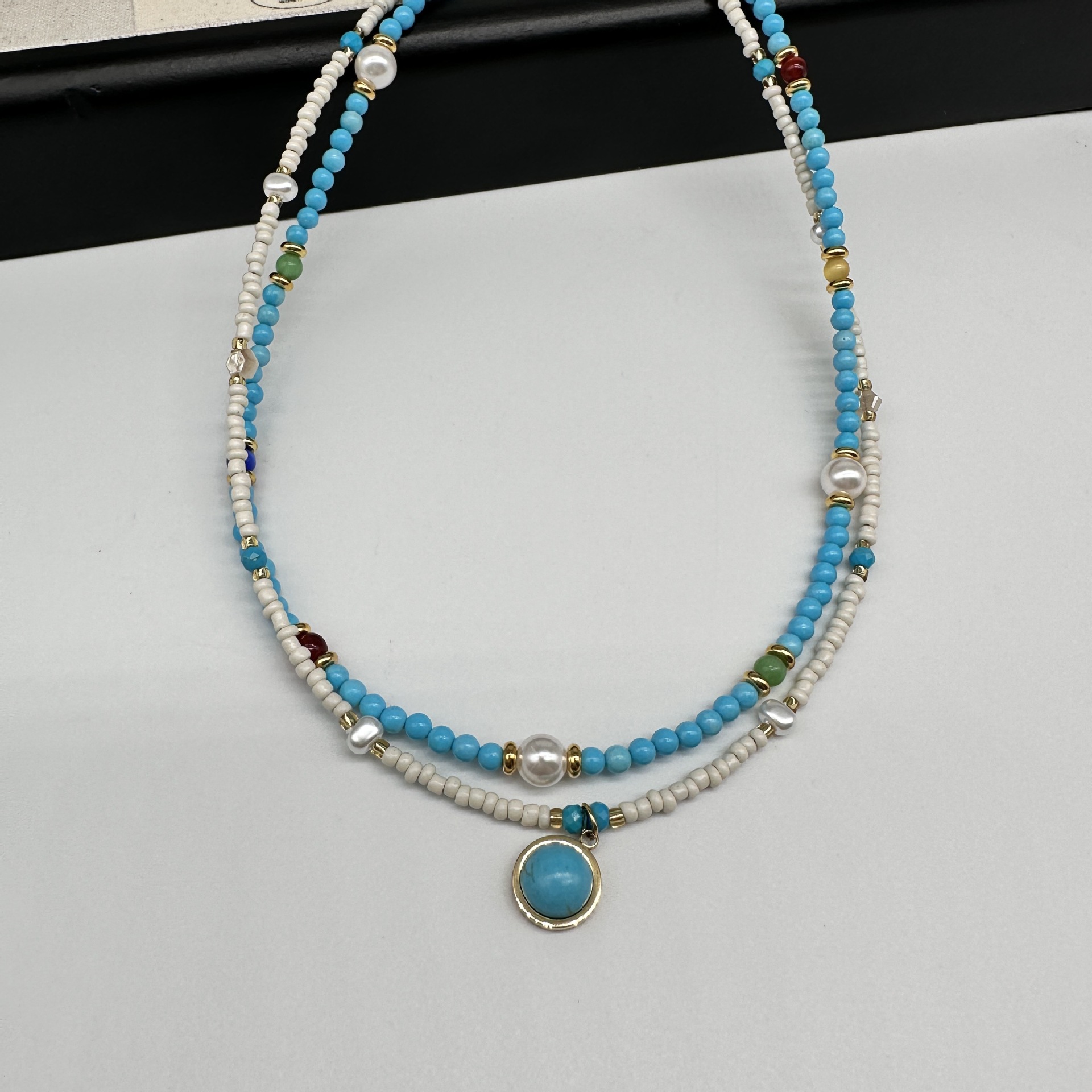 Natural stone turquoise beaded necklace, niche design, high-end collarbone chain, new Chinese style, fresh and delicate handcrafted necklace for women pic 6