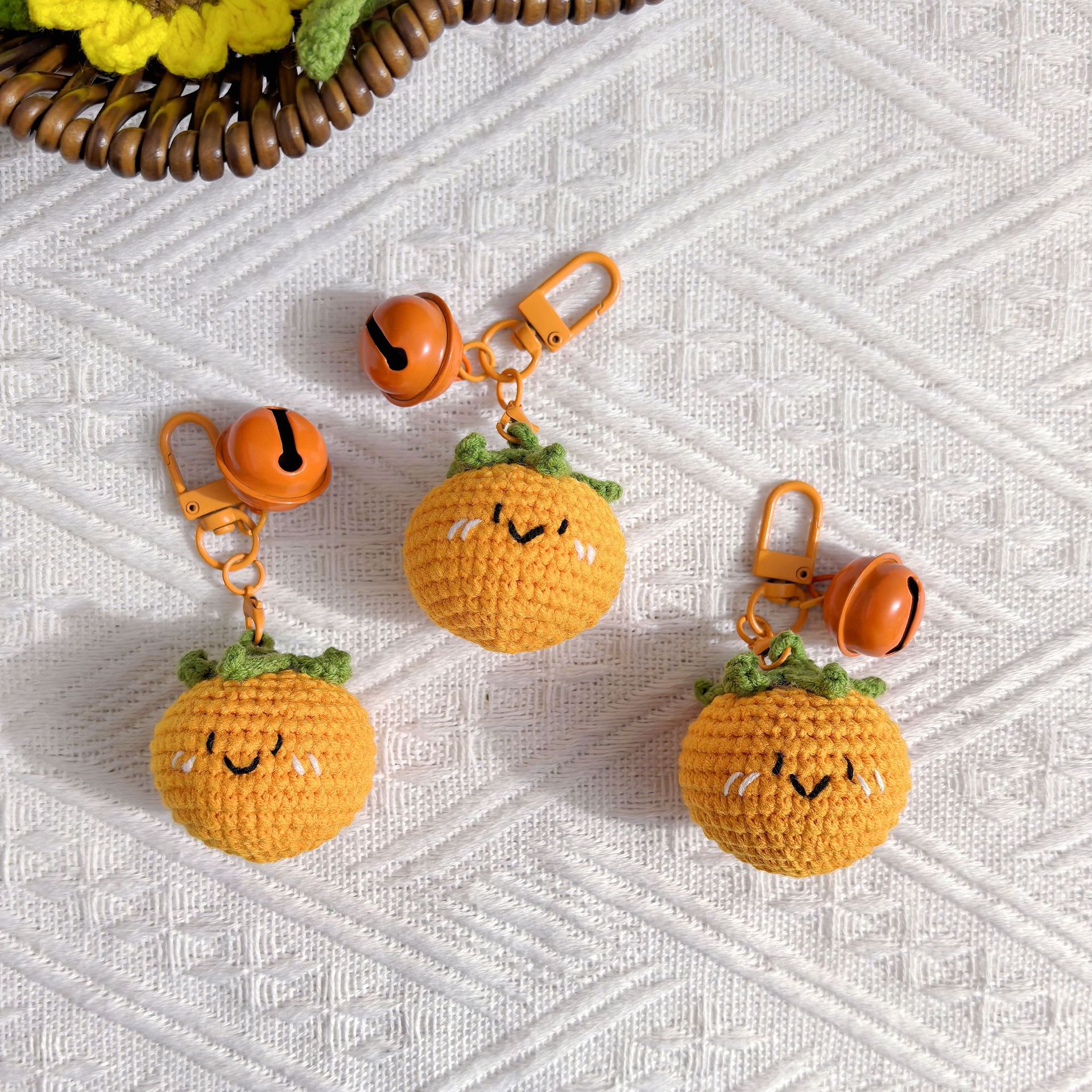 纯手工DIY钩织成品蔬菜西红柿钥匙扣小南瓜 包包挂件  手机挂饰详情5