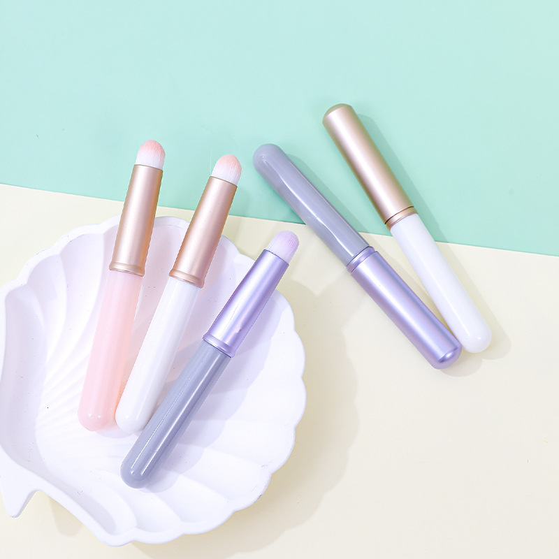 便携化妆刷迷你带盖圆头唇刷晕染刷遮瑕刷唇膏口红刷美妆工具批发详情9