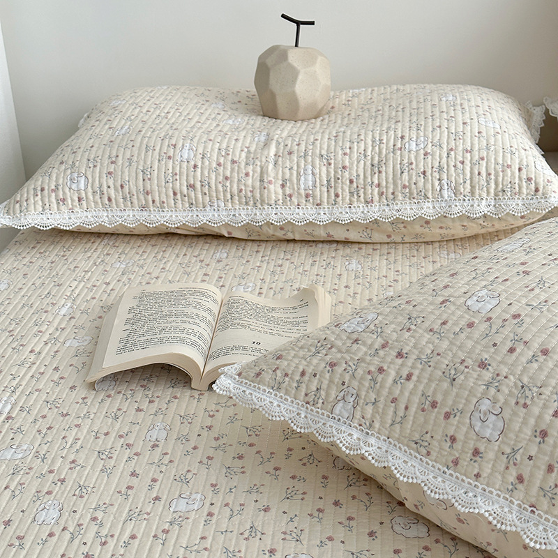Lisa series, a three-piece set of all-cotton high-temperature sand-washed cotton bed cover, is skin-friendly, breathable and suitable for all seasons pic 10