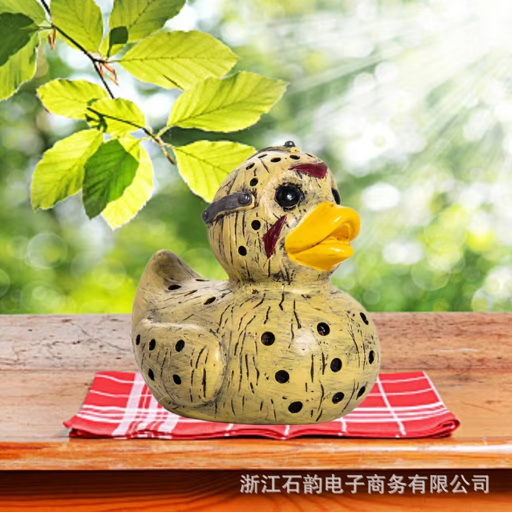 跨境新品厂家直销恐怖电影鸭子雕像万圣节礼物摆件超级有趣礼物详情5