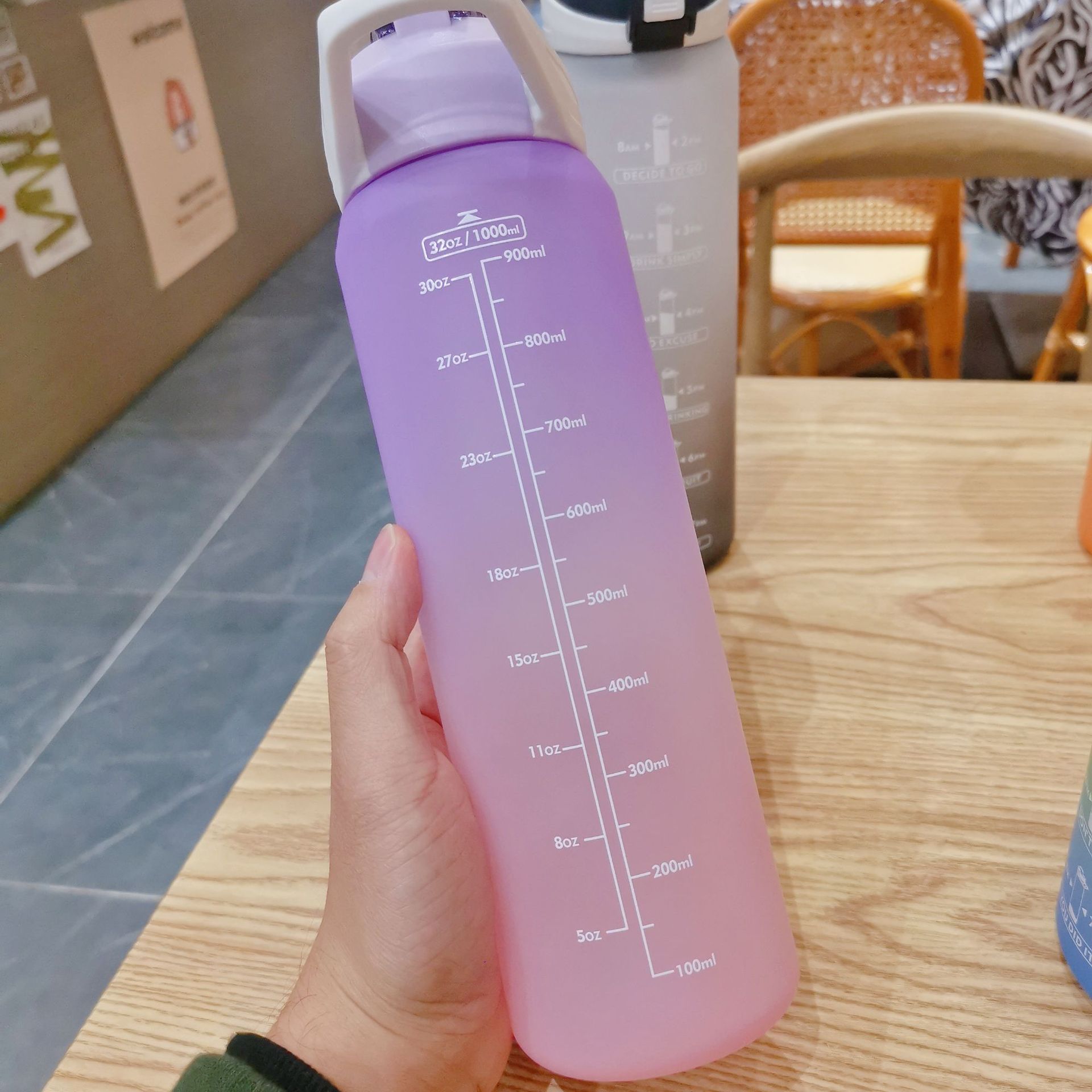 Cross-border high-appearance-level large-capacity frosted portable straw cup, summer inS-style anti-drop gradient plastic water cup pic 15