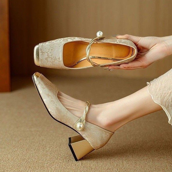 春季高跟鞋女一字带单鞋新中式国风拼色方头玛丽珍鞋法式珍珠粗跟详情2