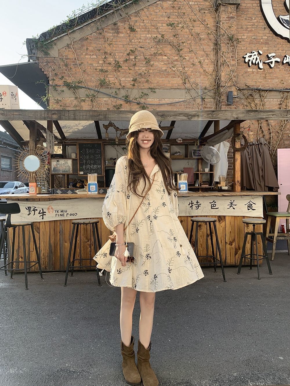 法式复古重工刺绣出游度假连衣裙夏季新款甜美流苏娃娃裙女详情1