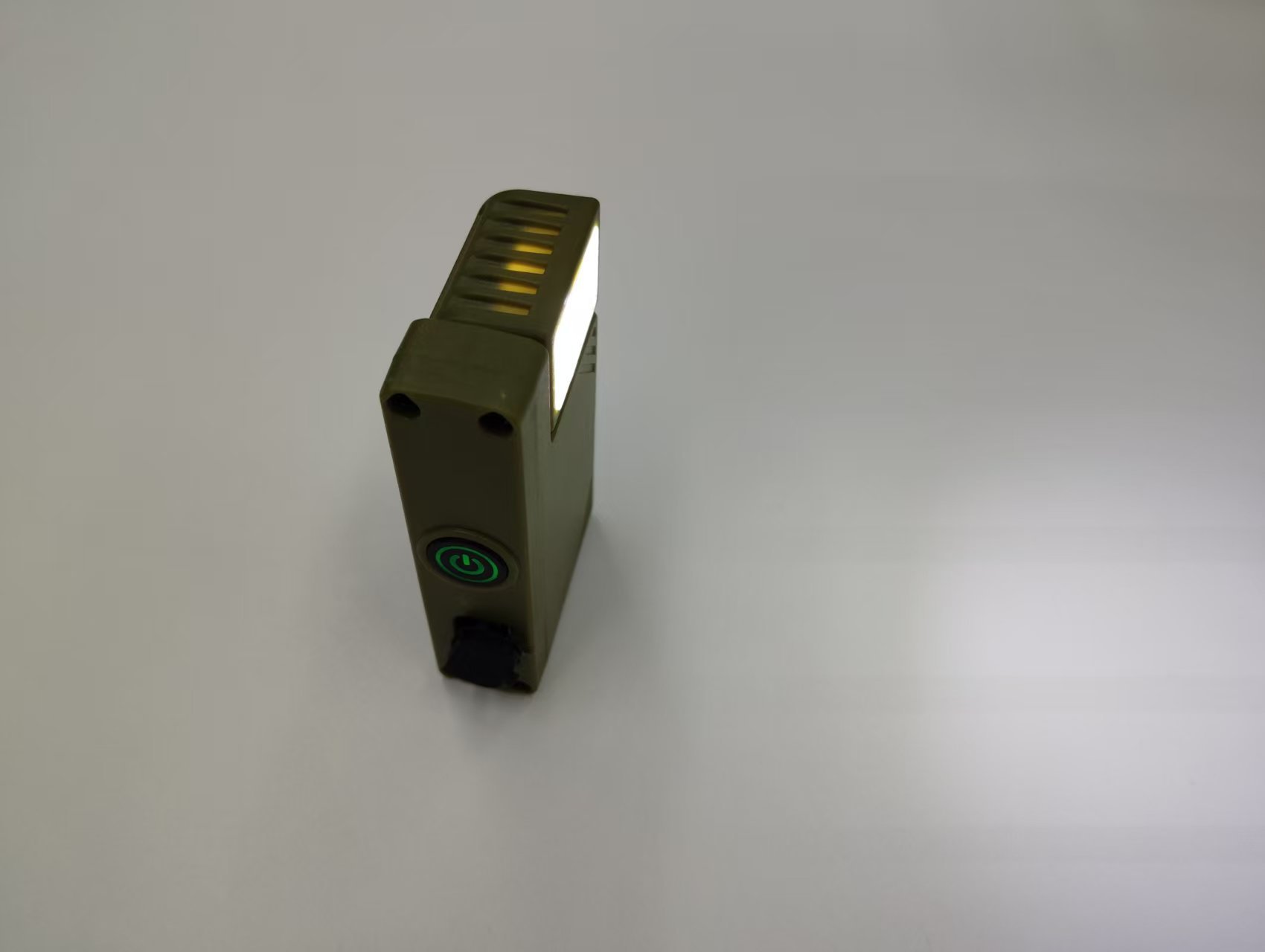 可充电手电筒旋转调节多功能磁性帽夹灯便携式迷你手电筒详情27
