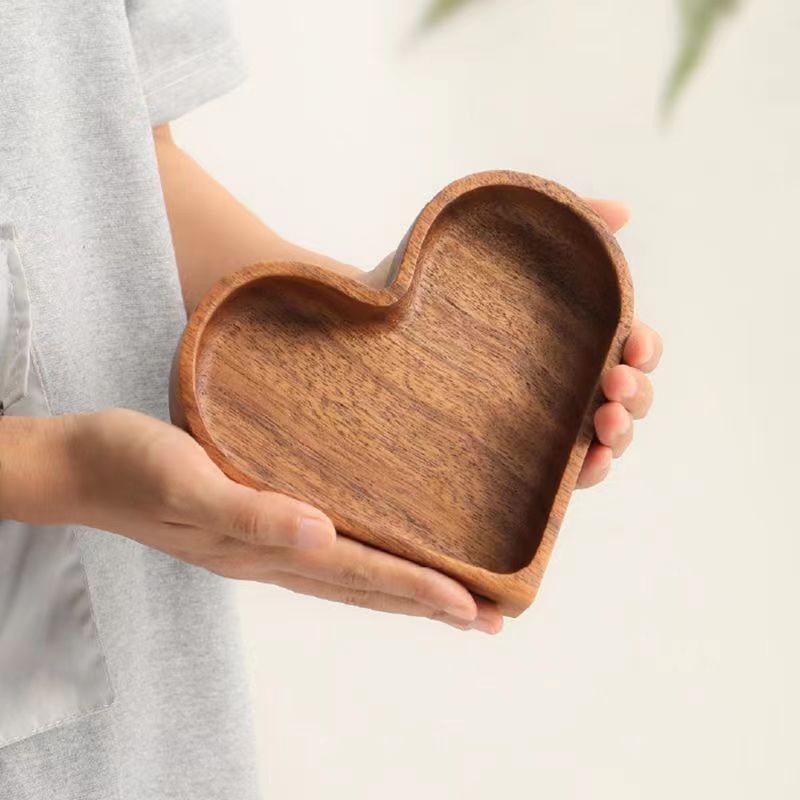 Candy solid wood trays, stackable dried fruit boxes, nut trays, creative walnut wood trays, heart-shaped candy boxes, solid wood pic 5