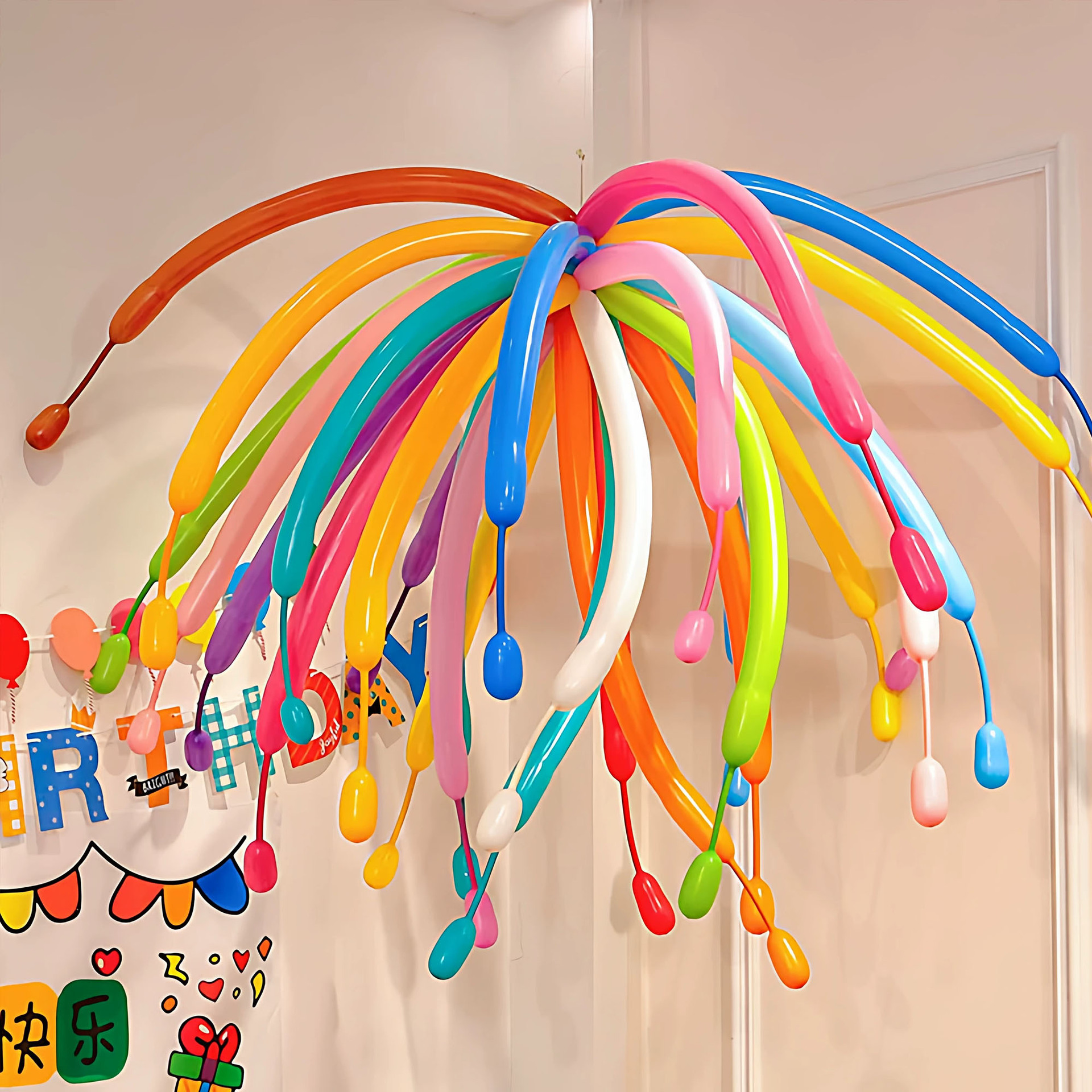 春节烟花气球2026新年长条气球商场教室氛围年会装饰场景详情5