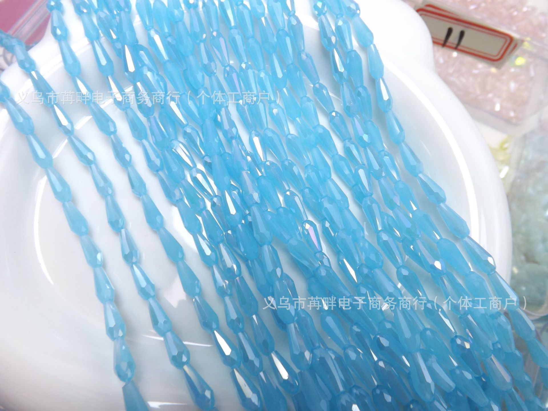 4mm*9mm长水滴人鱼泪晶晶diy水晶饰品配件玻璃珠子长水滴晶晶配件详情39
