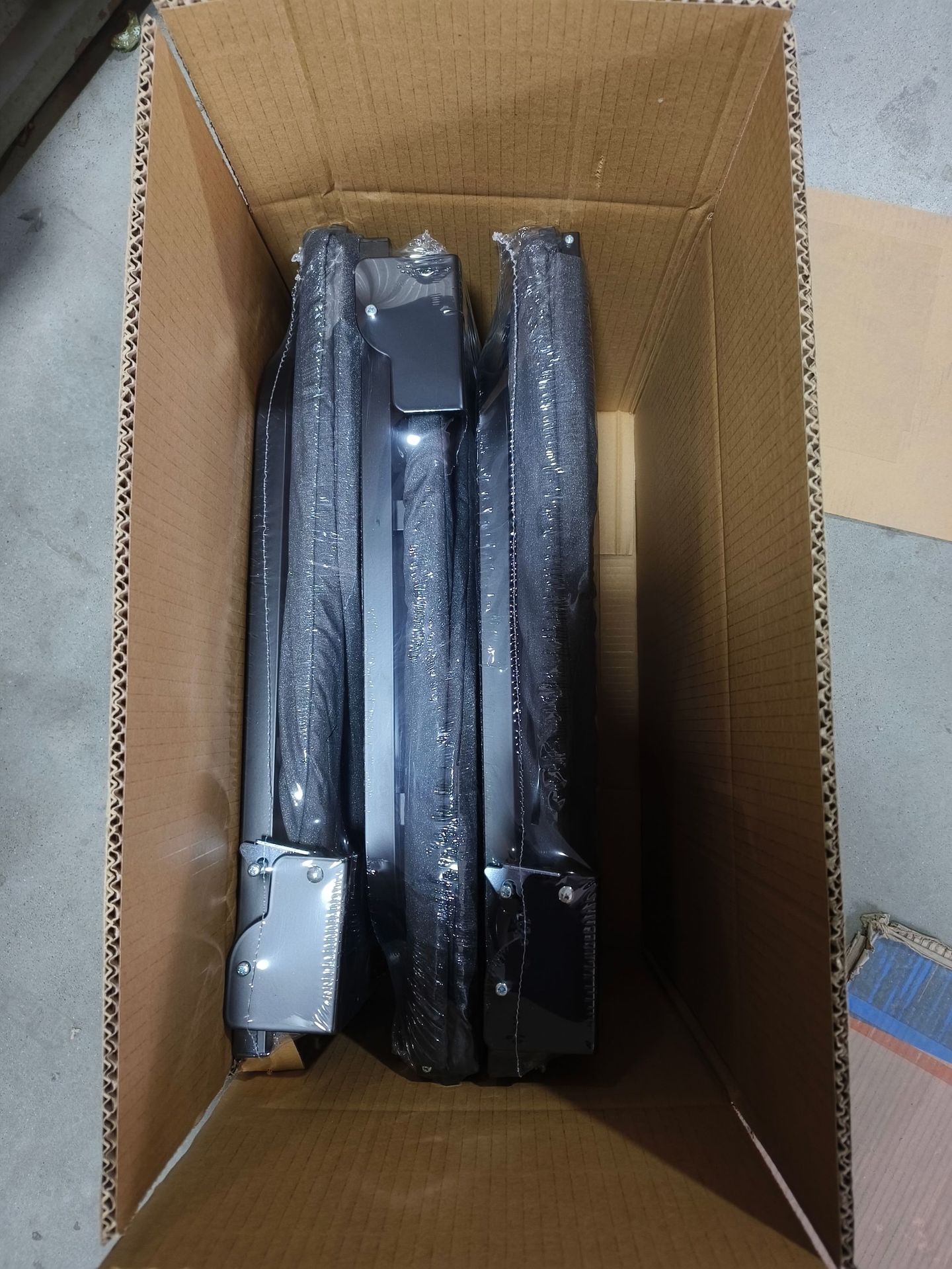 跨境壁挂式熨烫板稳固易收纳烫衣服家用挂壁便携折叠挂墙烫衣板详情19