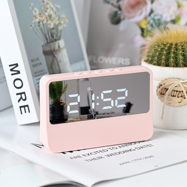 Simple LED electronic alarm clock, student plug-in dual-purpose small alarm clock, digital clock, temperature clock pic 3