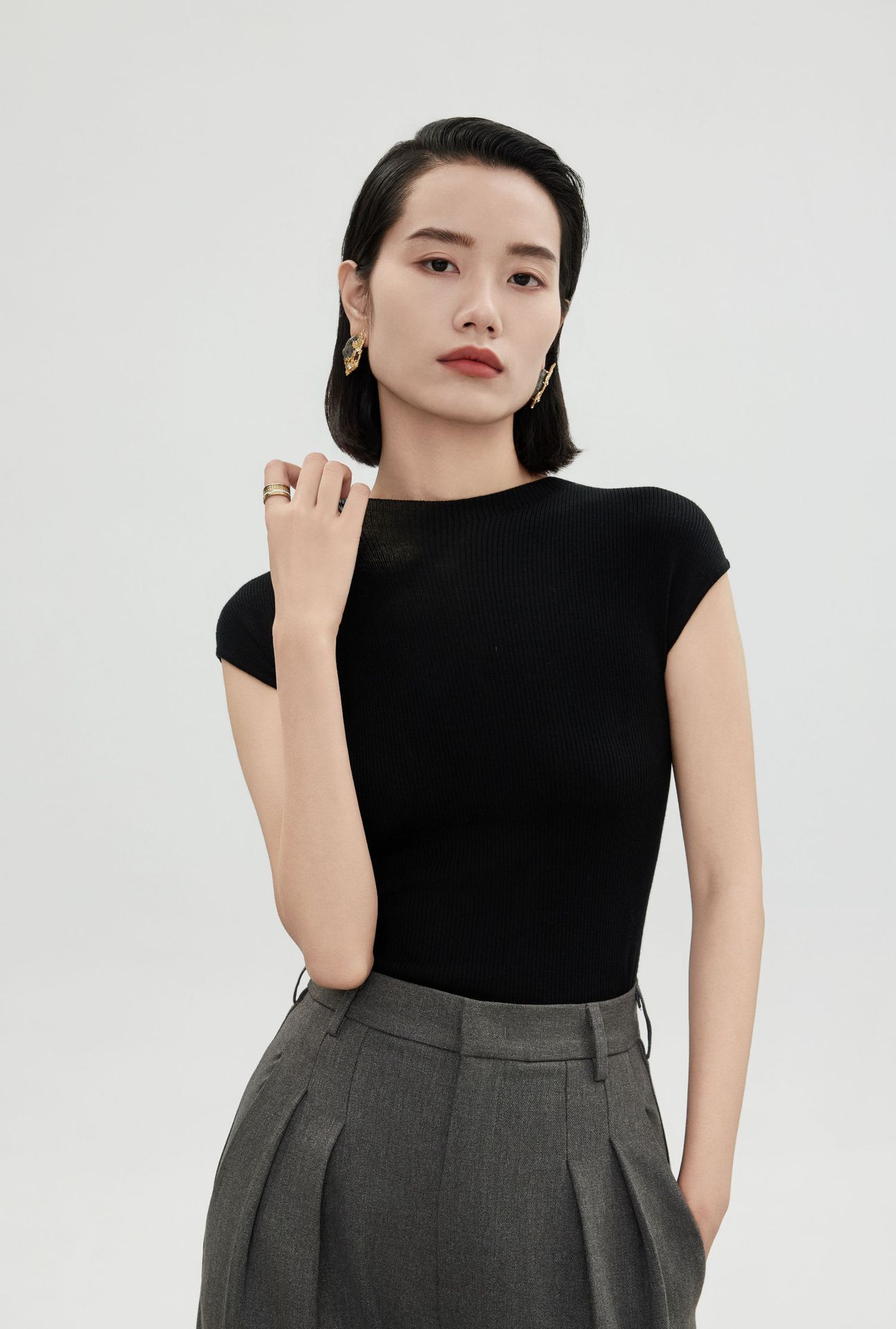 白露版型巨好无缝短袖针织衫半袖打底上衣圆领T恤女羊毛衫修身详情19