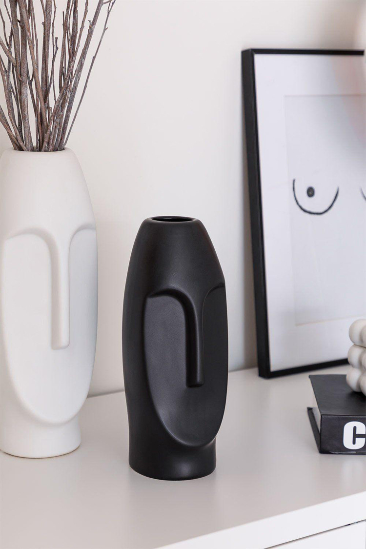 2026 Nordic creative simple black and white Ceramic vase, InS-style living room dried flower arrangement, face art decorative item pic 5