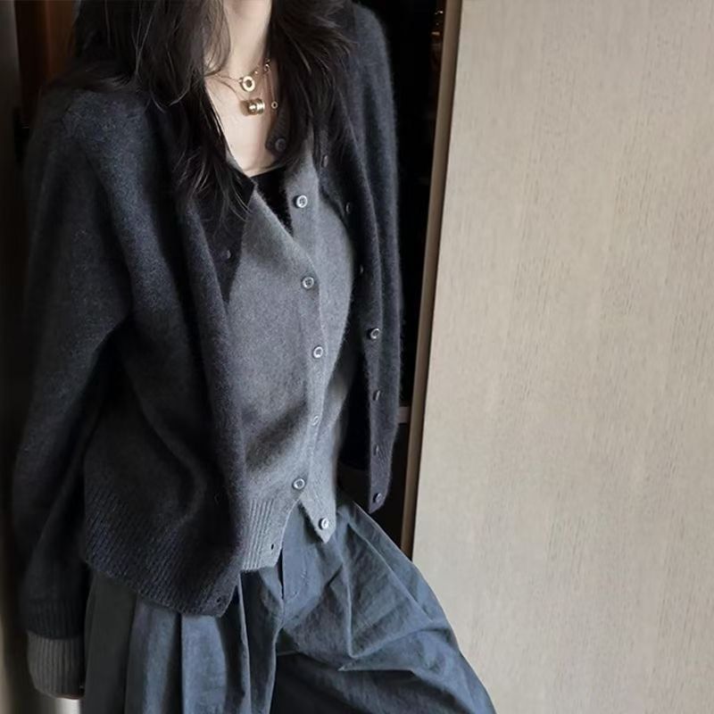 100%羊毛衫韩系拼色女高级慵懒风假两件圆领针织开衫叠穿毛衣外套详情14