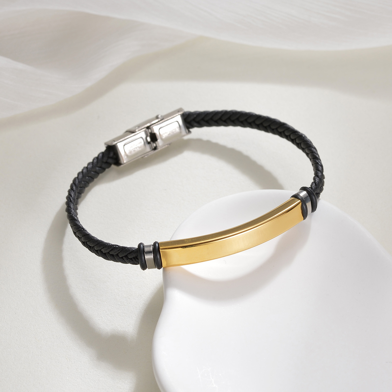 European and American cross-border Amazon classic imitation leather bracelet for women, twisted braided bracelet, couple bracelet, can be engraved with LOGO pic 5