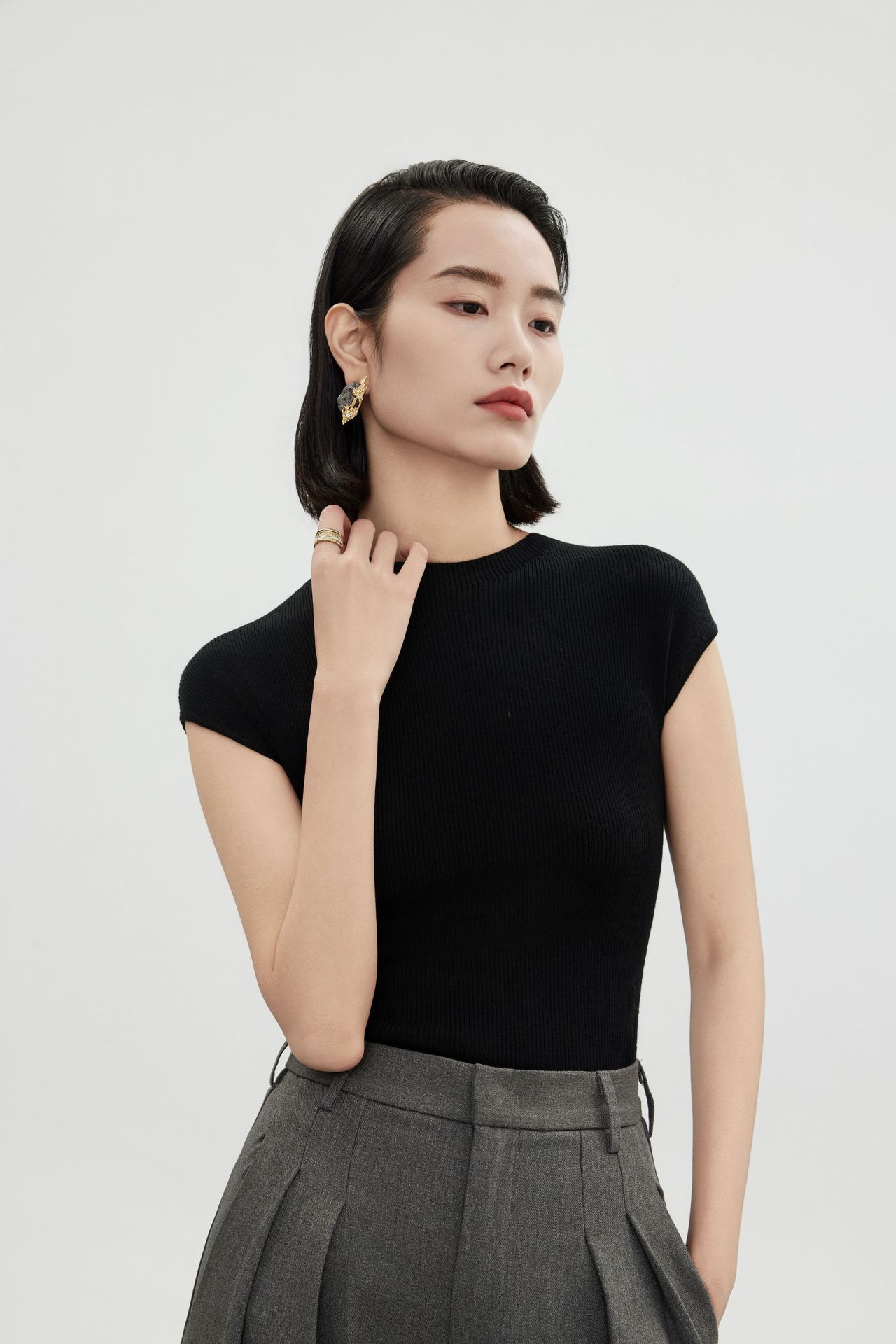 白露版型巨好无缝短袖针织衫半袖打底上衣圆领T恤女羊毛衫修身详情20