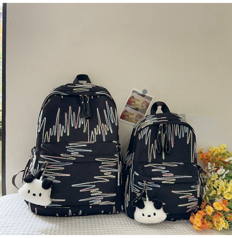 双肩包女生出游可爱少女简约大学生百搭轻便时尚春游中学上课书包详情38