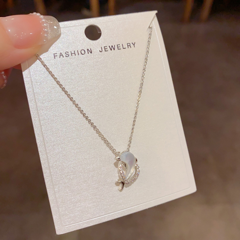 日韩时尚简约锆石贝母海豚吊坠项链女轻奢卡通可爱百搭锁骨链批发详情14