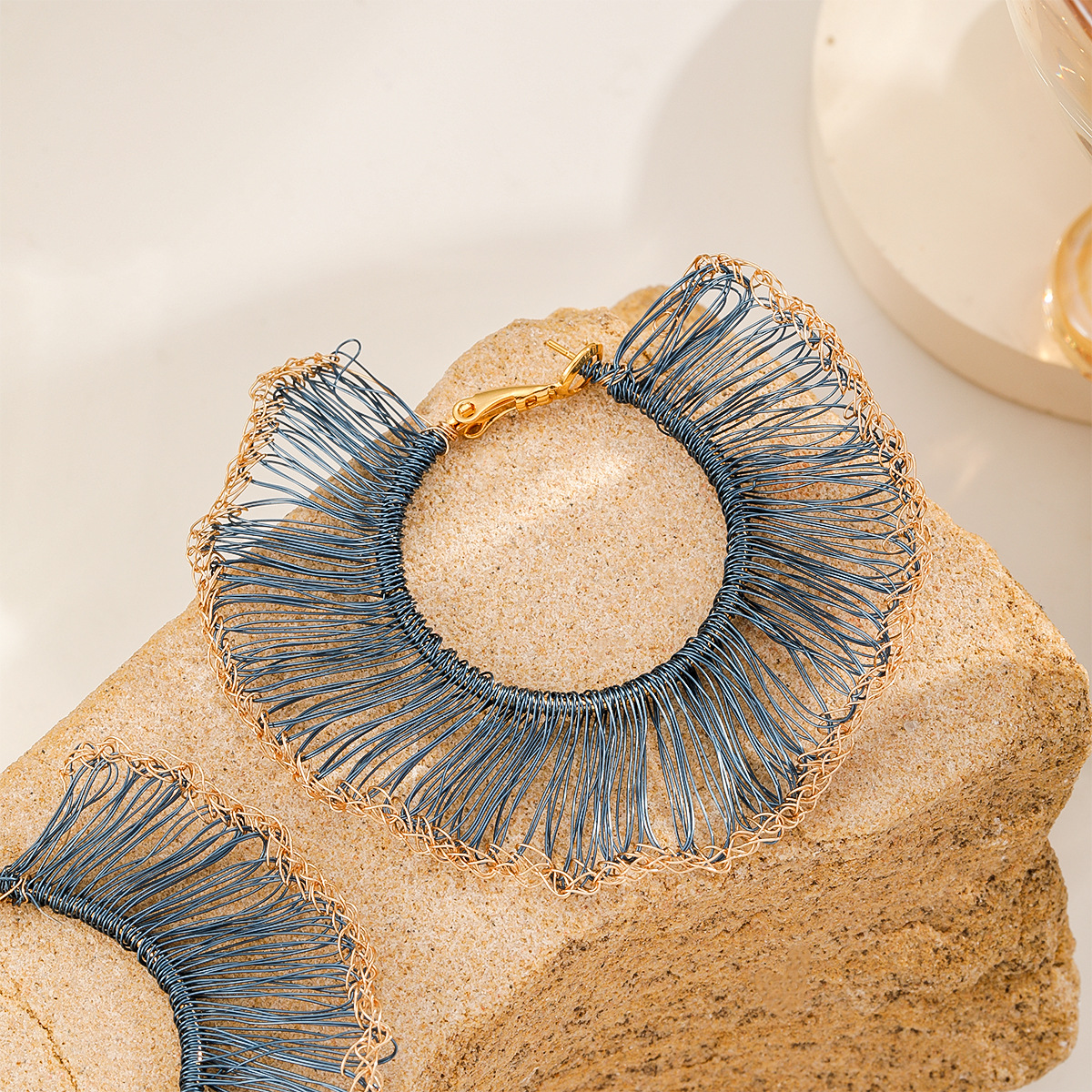 Nasha high-end copper wire hand-woven exaggerated large ear rings, niche high-end style earrings, non-fading fan-shaped stud earrings for women pic 8