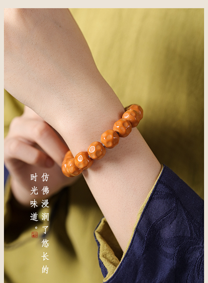 This is a high-quality wild, formless monkey head bracelet with a glossy, unique, and simple style. It is a single-ring bracelet for both men and women pic 7