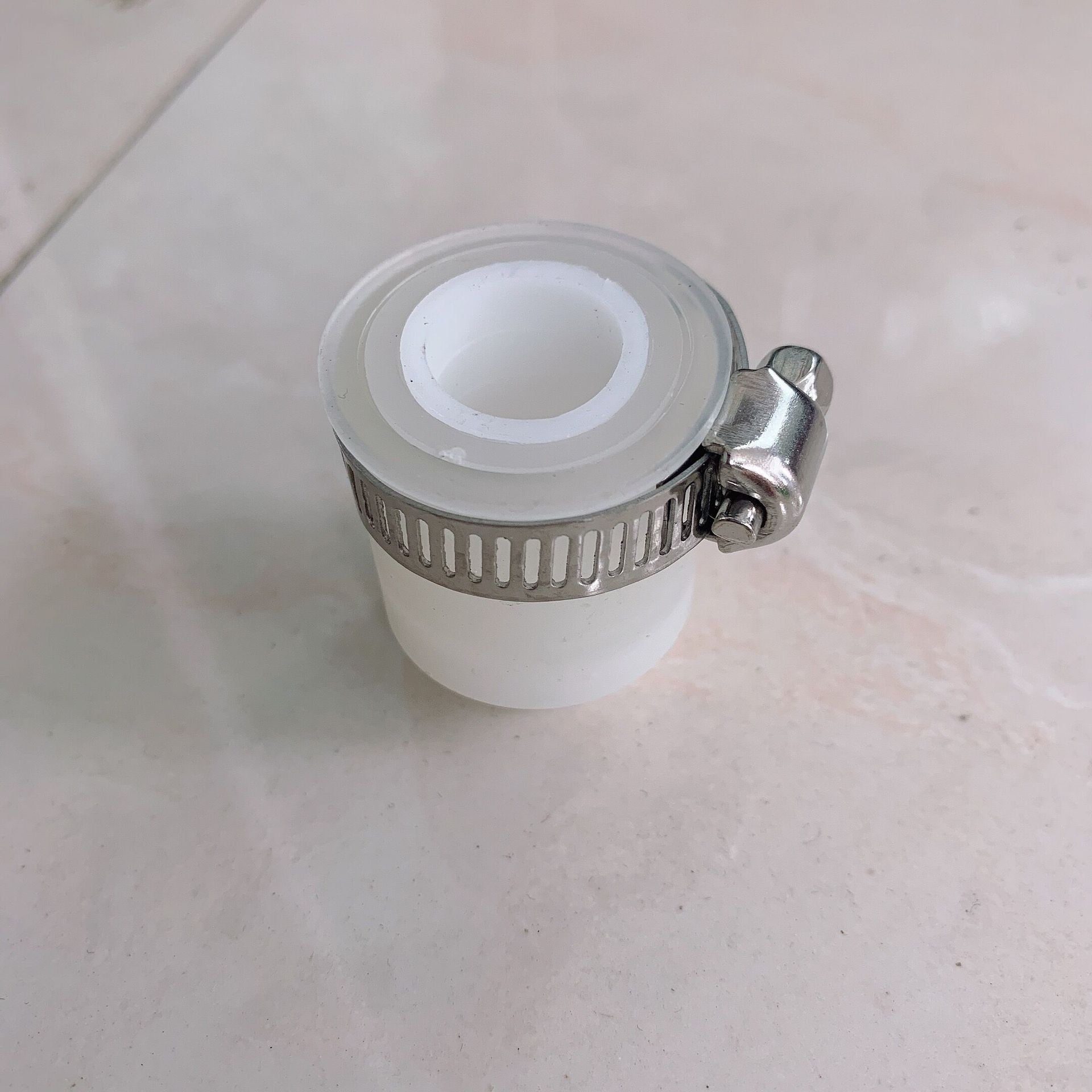 水龙头延长管延伸器万向水龙头延伸管家用加长软管防溅神器可定型详情10