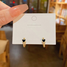 网络爆款精致锆石磁吸耳钉无耳洞耳夹ins潮轻奢小众男女通用耳钉详情5